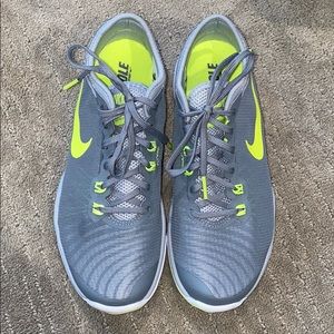 Nike Flywire Trainers